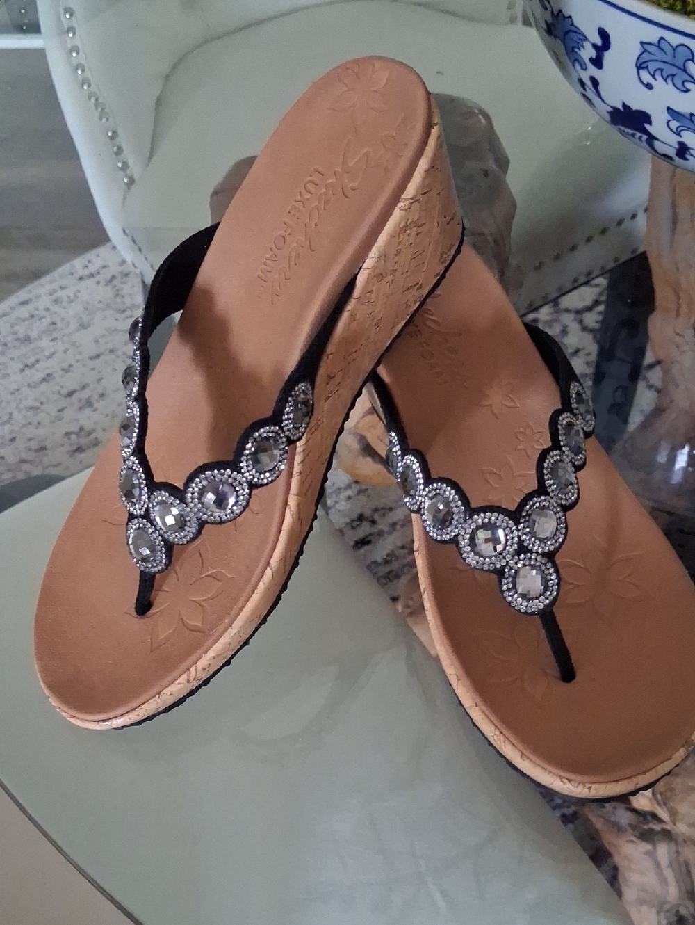 Skechers Black Wedge Thong Sandals with Crystal Embellishments